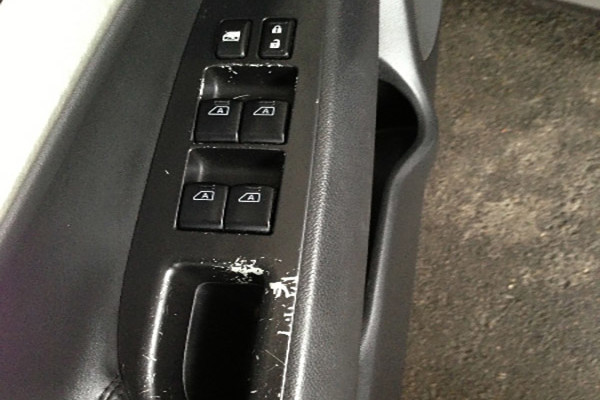 vinyl-repair-2-1 vinyl-repair-2-1